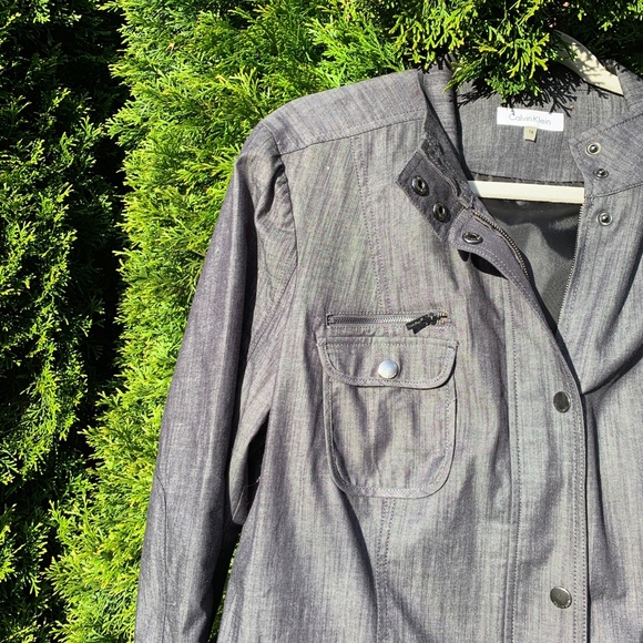 Calvin Klein || Jacket - Picture 2 of 7